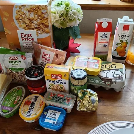 Bubbles Breakfast And דירה סאנדפיורד