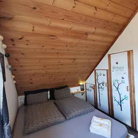 Bubbles Breakfast And * סאנדפיורד