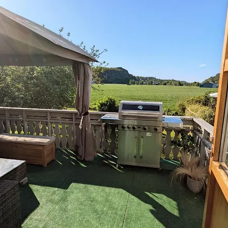 Bubbles Breakfast And